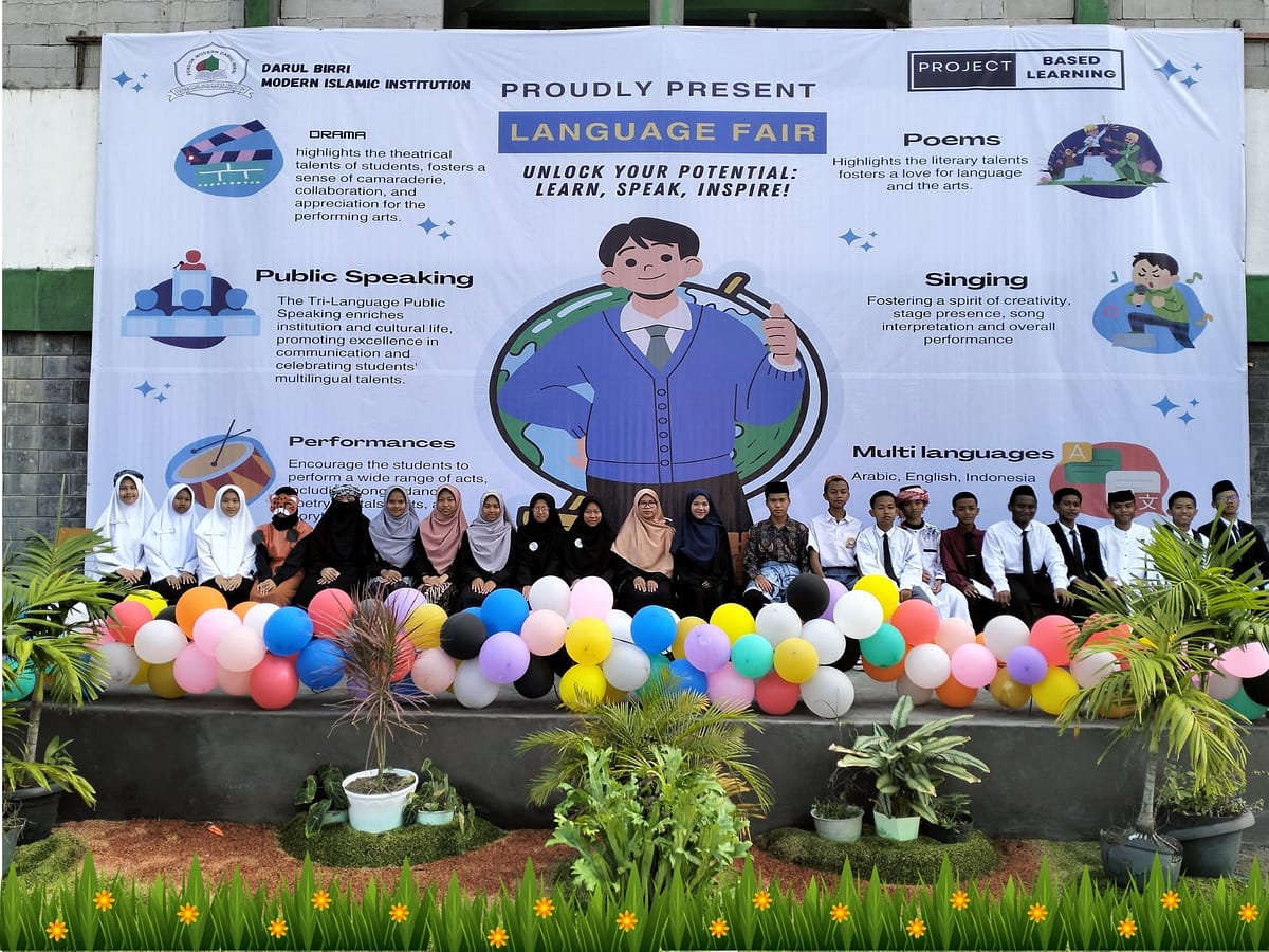 pondok pesantren alumni gontor melaksanakan Language Fair di Tangerang (122)
