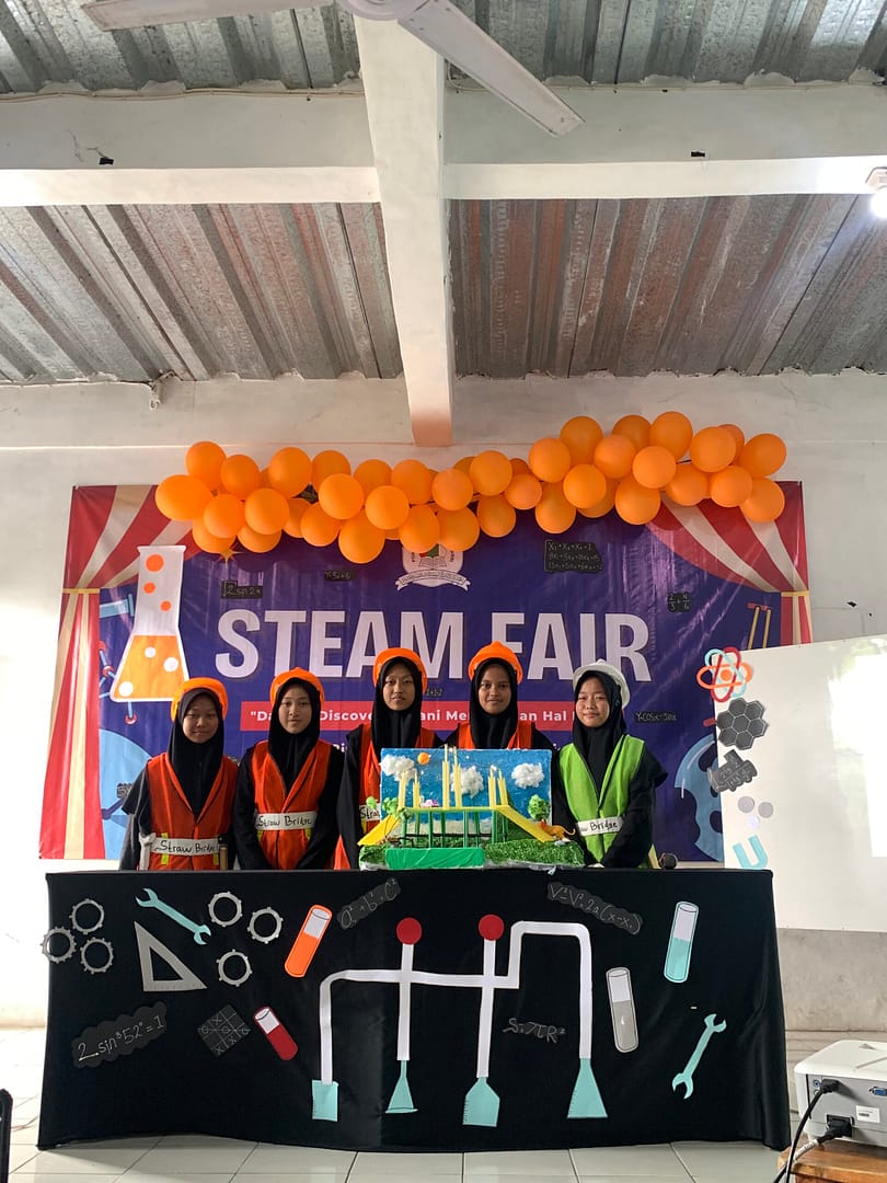 Straw Bridge STEAM Fair 2025 Pondok Modern Darul Birri
